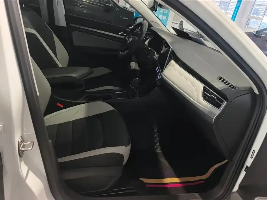 Volkswagen Bora 2024 из CN, фото 4