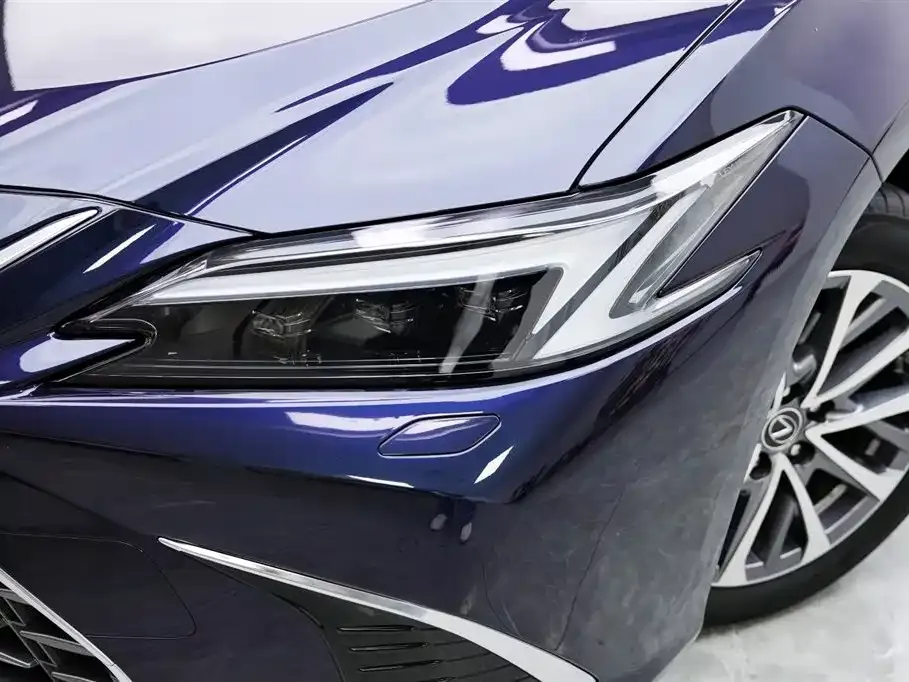 Lexus ES 2025 из CN, фото 10