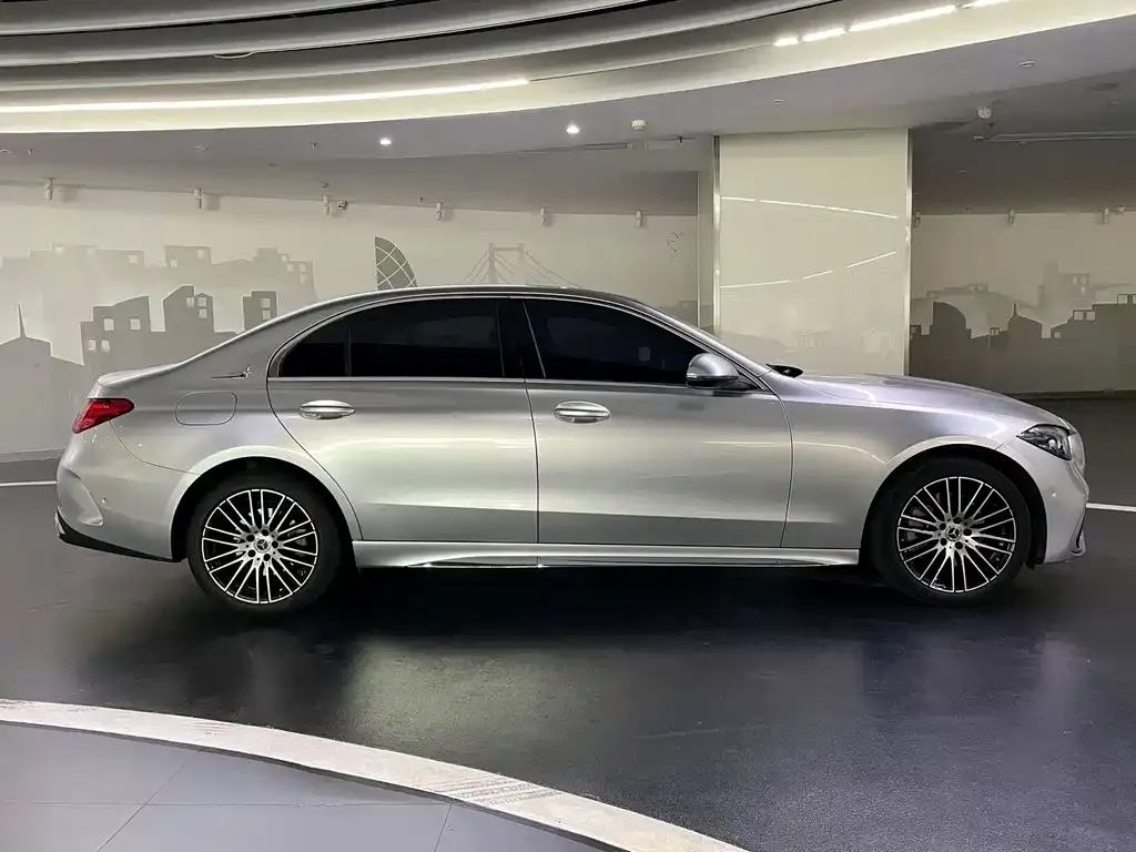 Mercedes-Benz C-Class — фото 6