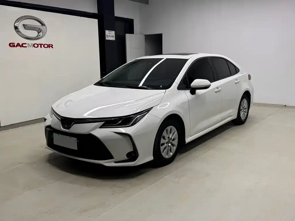 Toyota Corolla 2022 из CN, фото 1