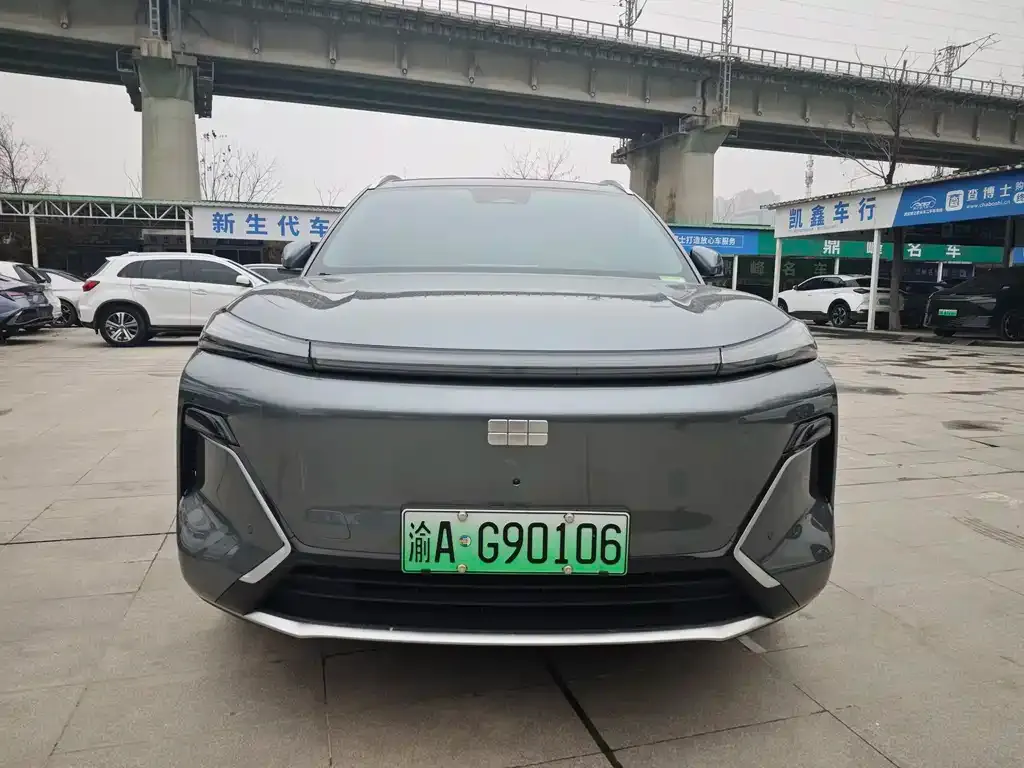 Geely 银河星舰7 — фото 2