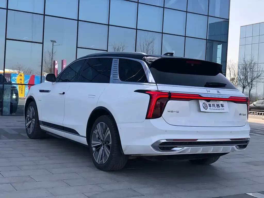 Hongqi E-HS9 — фото 2