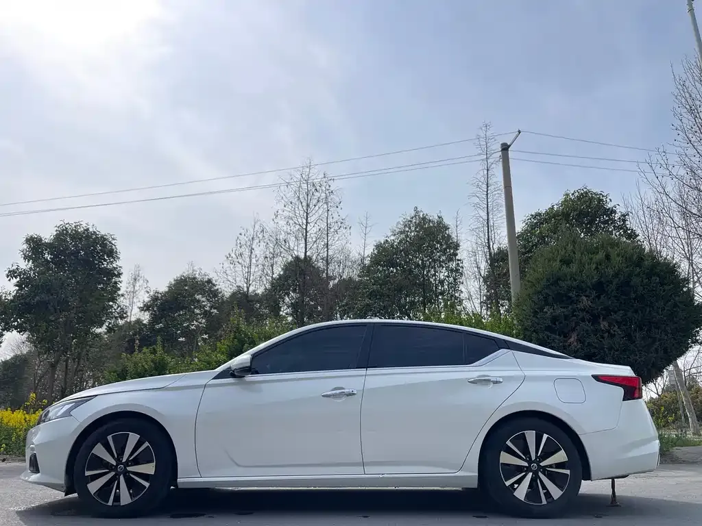 Nissan Teana 2022 из CN, фото 7
