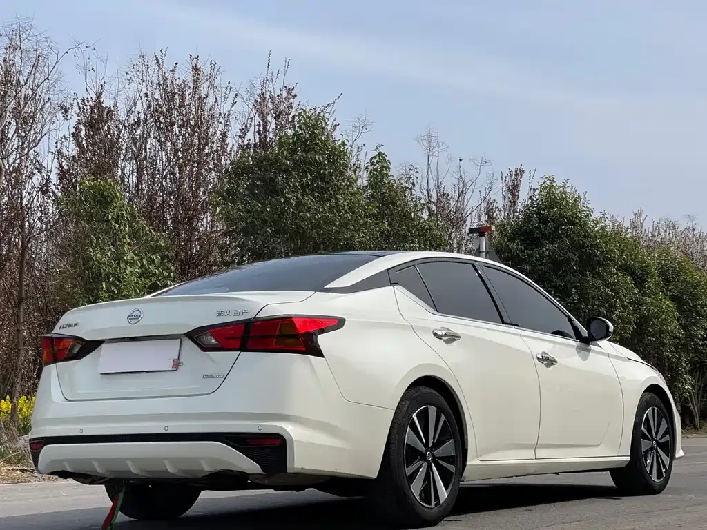 Nissan Teana 2022 из CN, фото 10