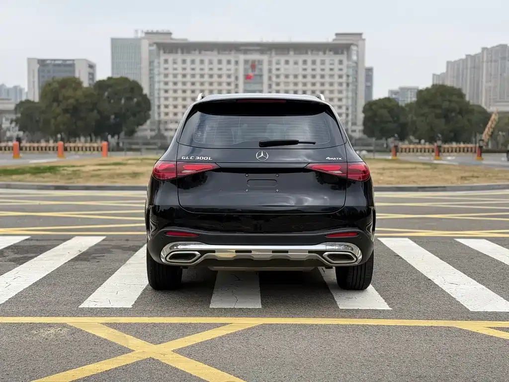 Mercedes-Benz GLC 2024 из CN, фото 7