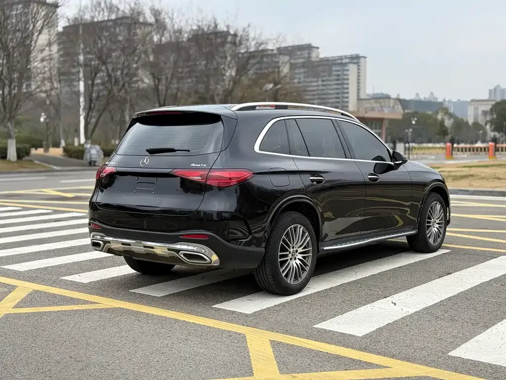 Mercedes-Benz GLC 2024 из CN, фото 6