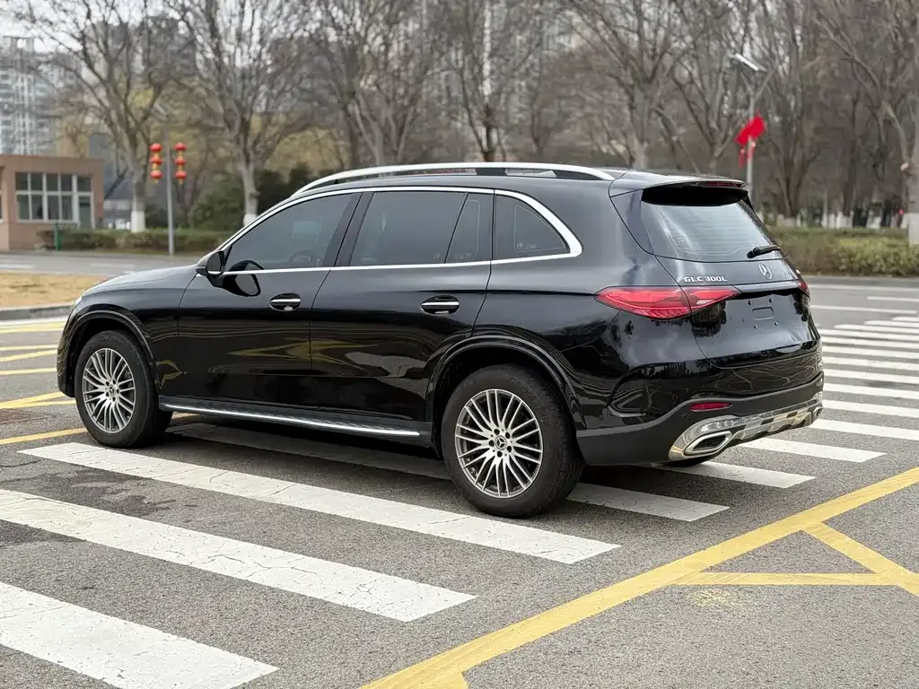 Mercedes-Benz GLC 2024 из CN, фото 10