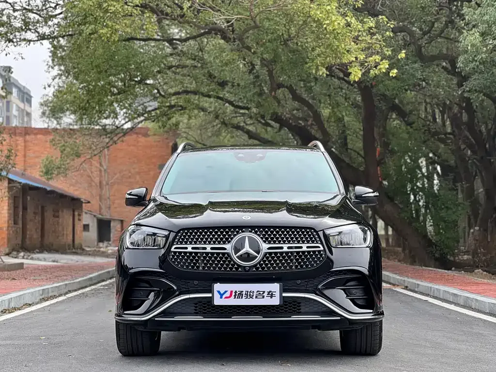 Mercedes-Benz GLE — фото 9