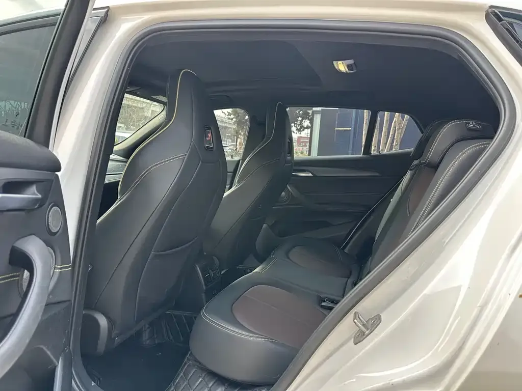 BMW X2 2023 из CN, фото 7