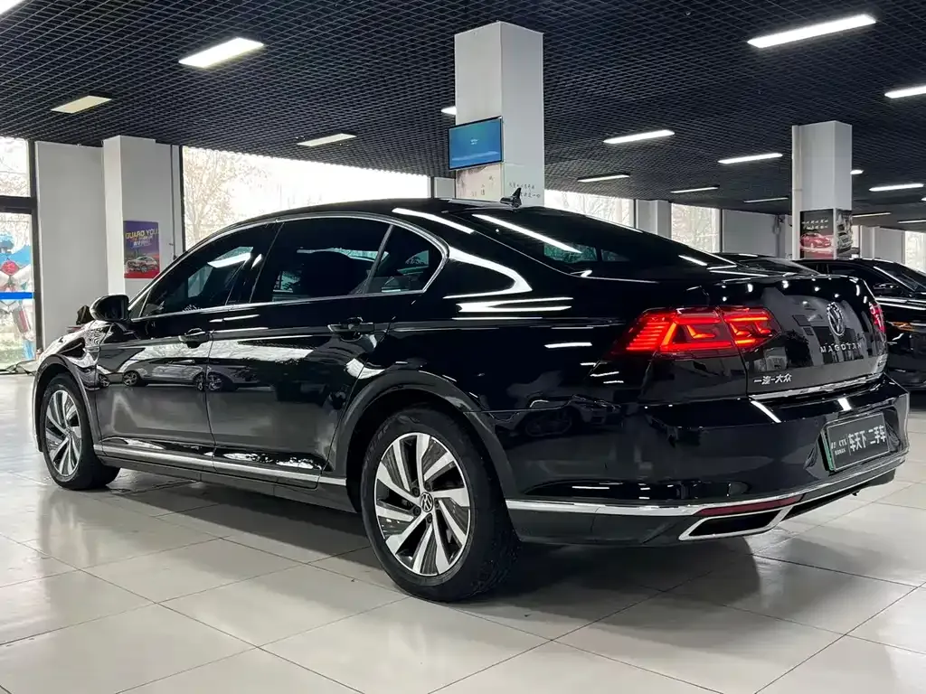 Volkswagen Magotan GTE PHEV 2023 из CN, фото 7
