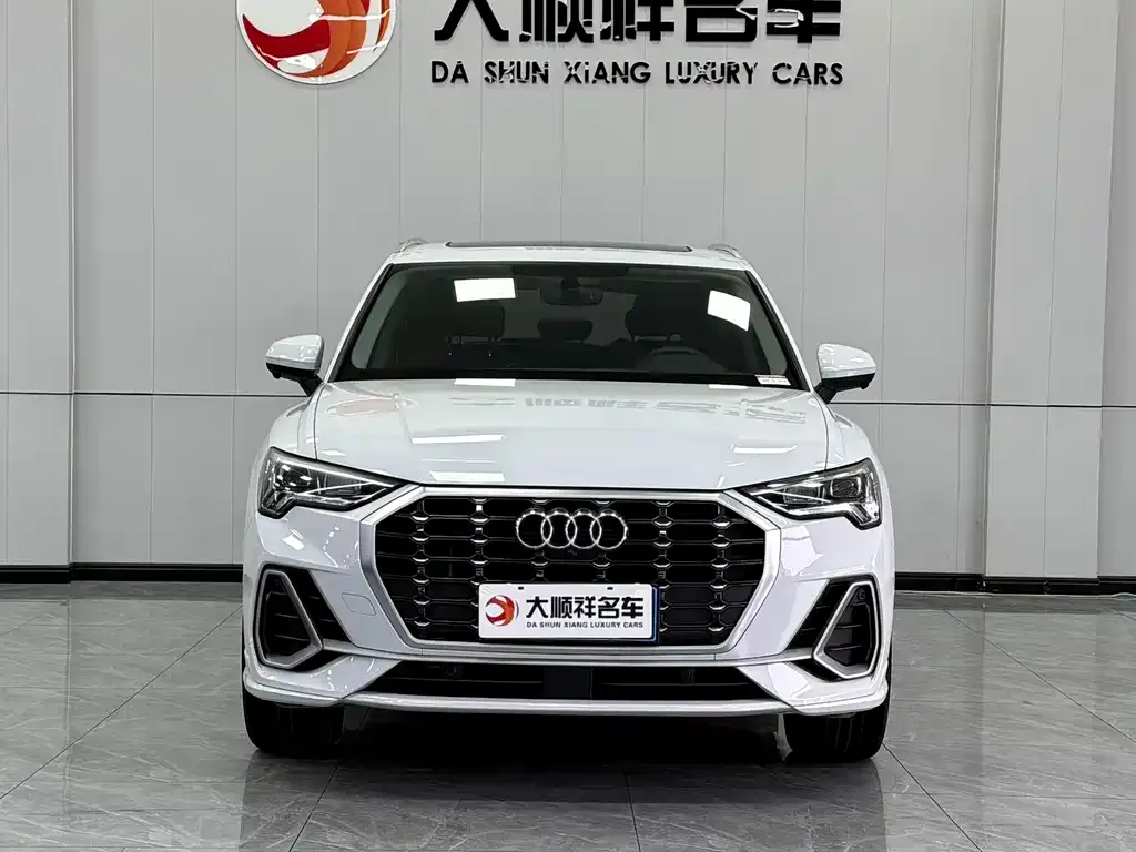 Audi Q3 — фото 2