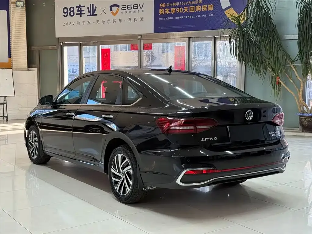 Volkswagen Lavida 2023 из CN, фото 7