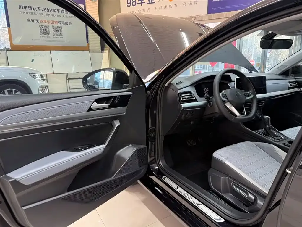Volkswagen Lavida 2023 из CN, фото 4