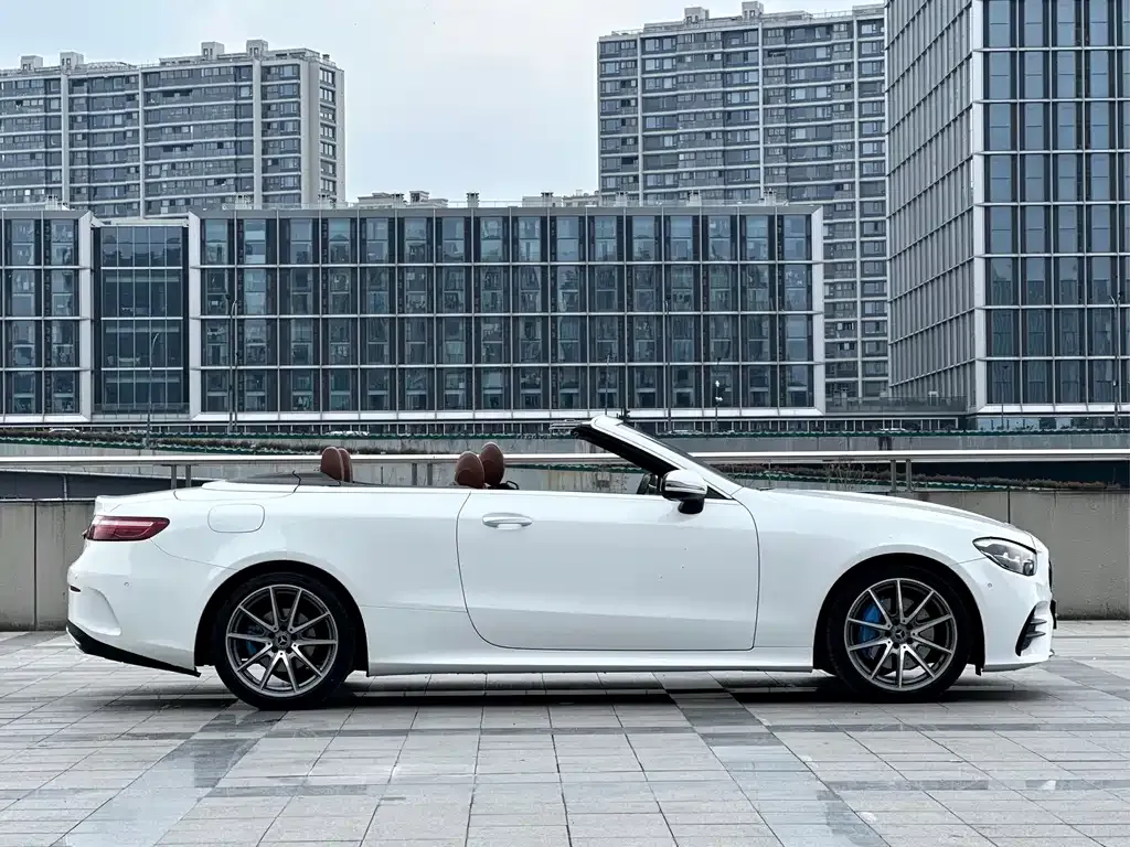 Mercedes-Benz E-Class (Import) — фото 4