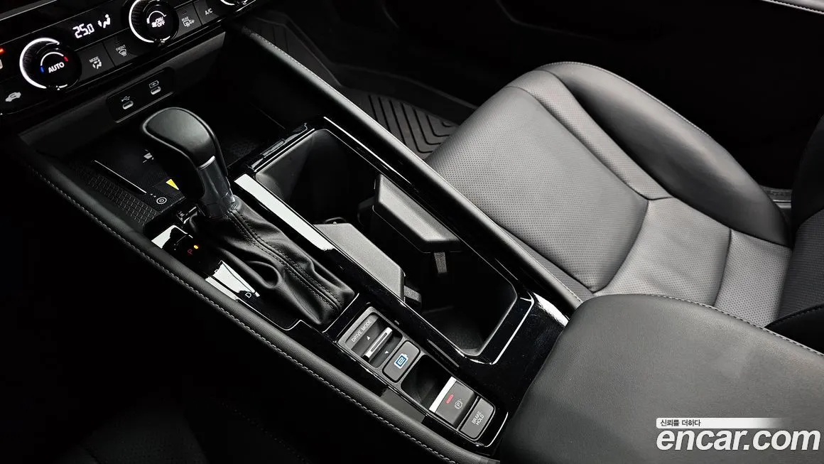 Honda Accord — фото 6