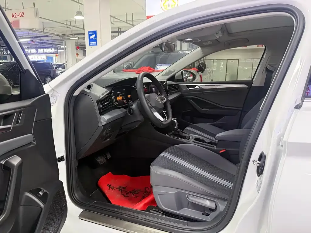 Volkswagen Sagitar 2025 из CN, фото 9