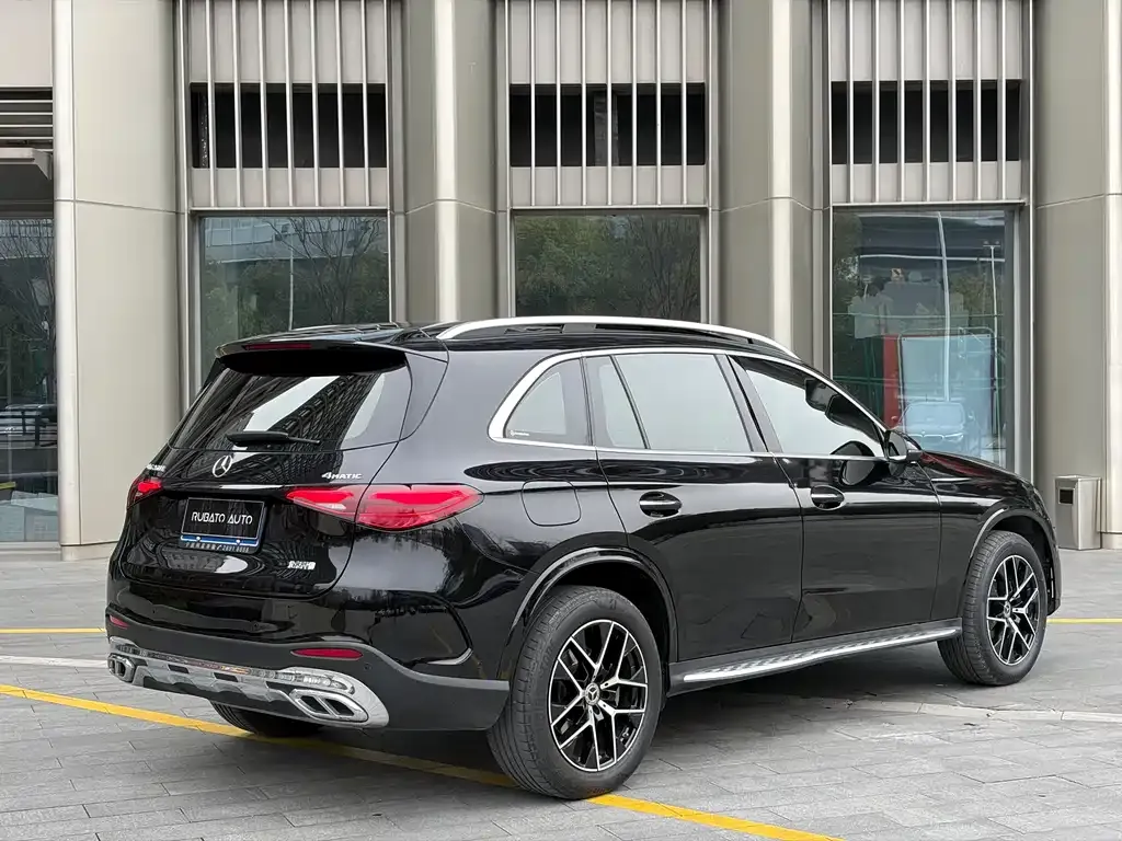 Mercedes-Benz GLC — фото 3