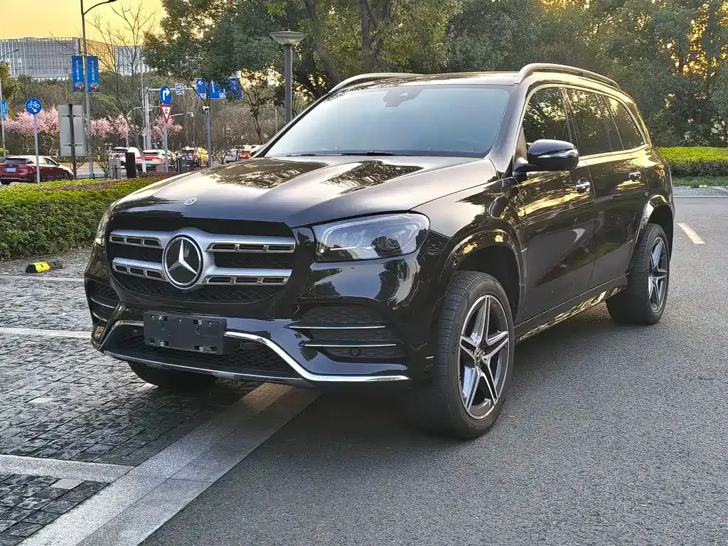 Mercedes-Benz GLS 2023 из CN, фото 1