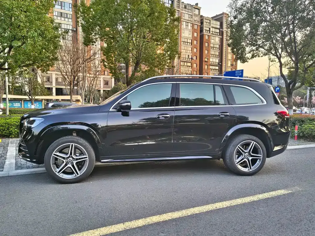 Mercedes-Benz GLS 2023 из CN, фото 8