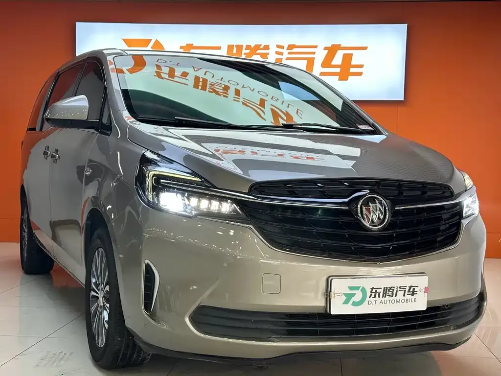 Buick GL8 2022 из CN, фото 2