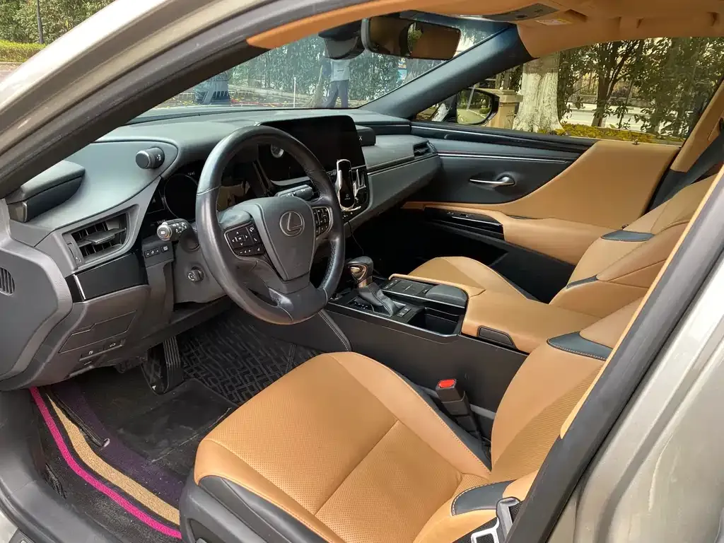 Lexus ES 2022 из CN, фото 3