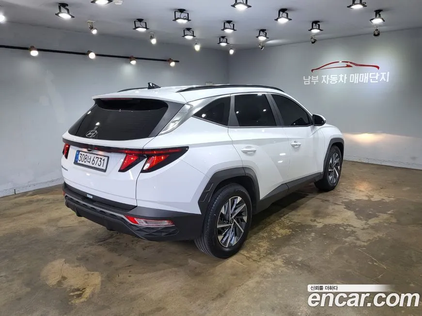 Hyundai Tucson 2021 из KR, фото 2