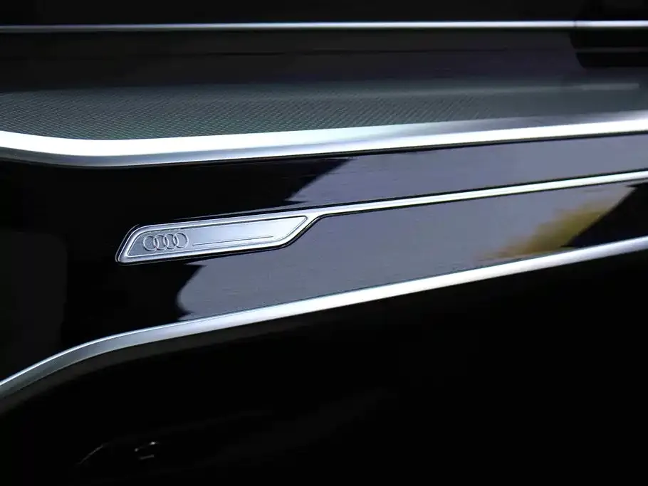 Audi A6L — фото 6
