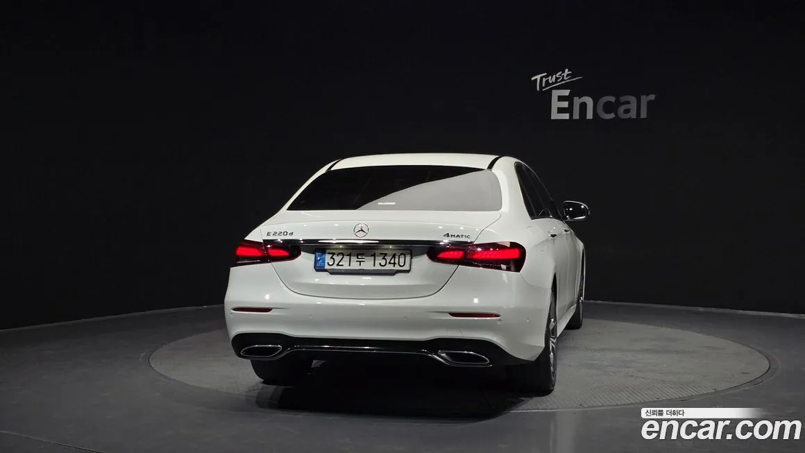 Mercedes-Benz E-Class 2022 из KR, фото 2