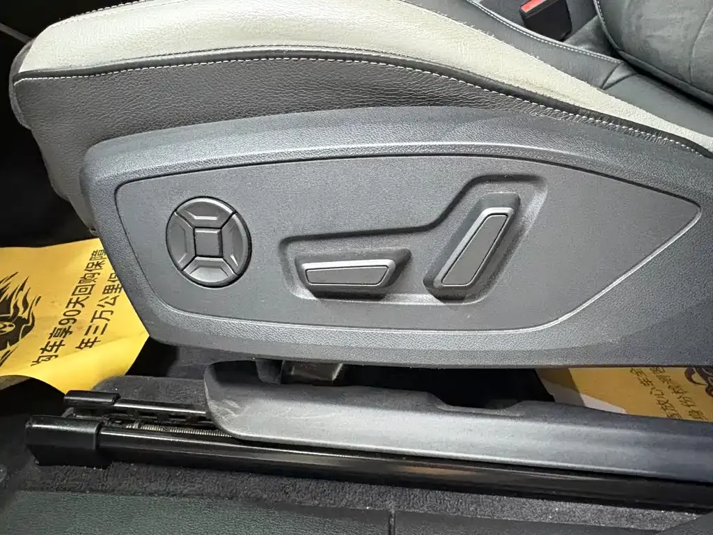 Audi Q3 2023 из CN, фото 9