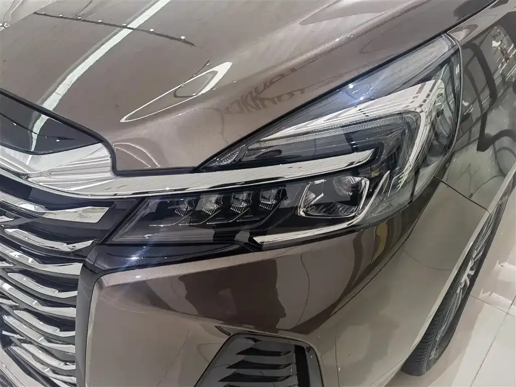 Buick GL8 2023 из CN, фото 5