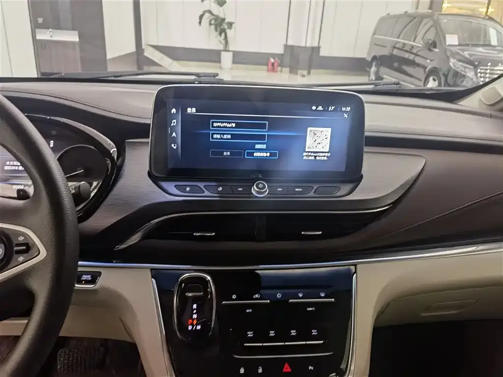 Buick GL8 2023 из CN, фото 6
