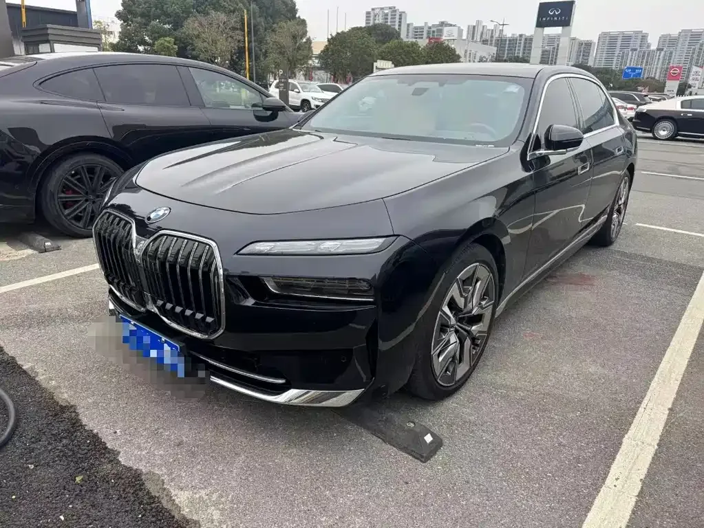 BMW 7 Series