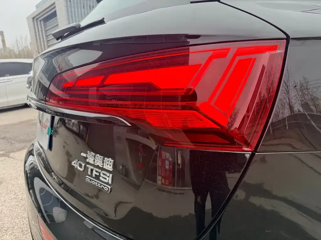Audi Q5L 2024 из CN, фото 3