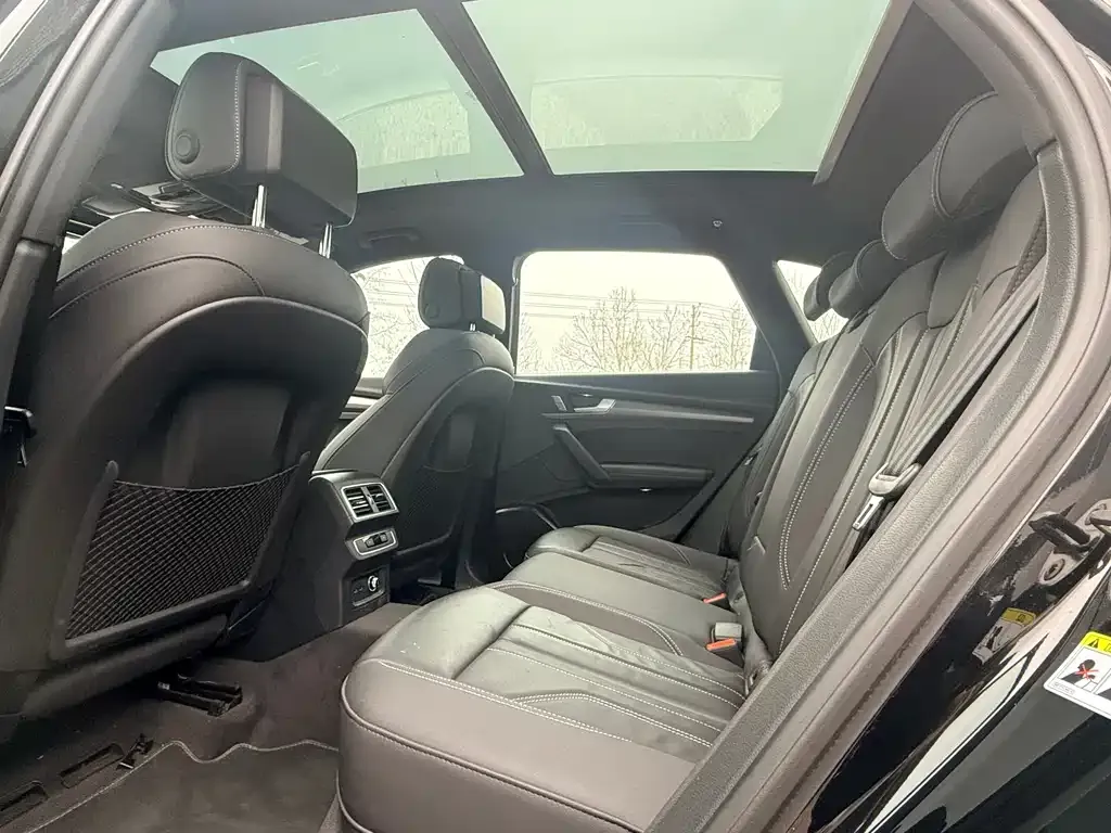 Audi Q5L 2024 из CN, фото 6