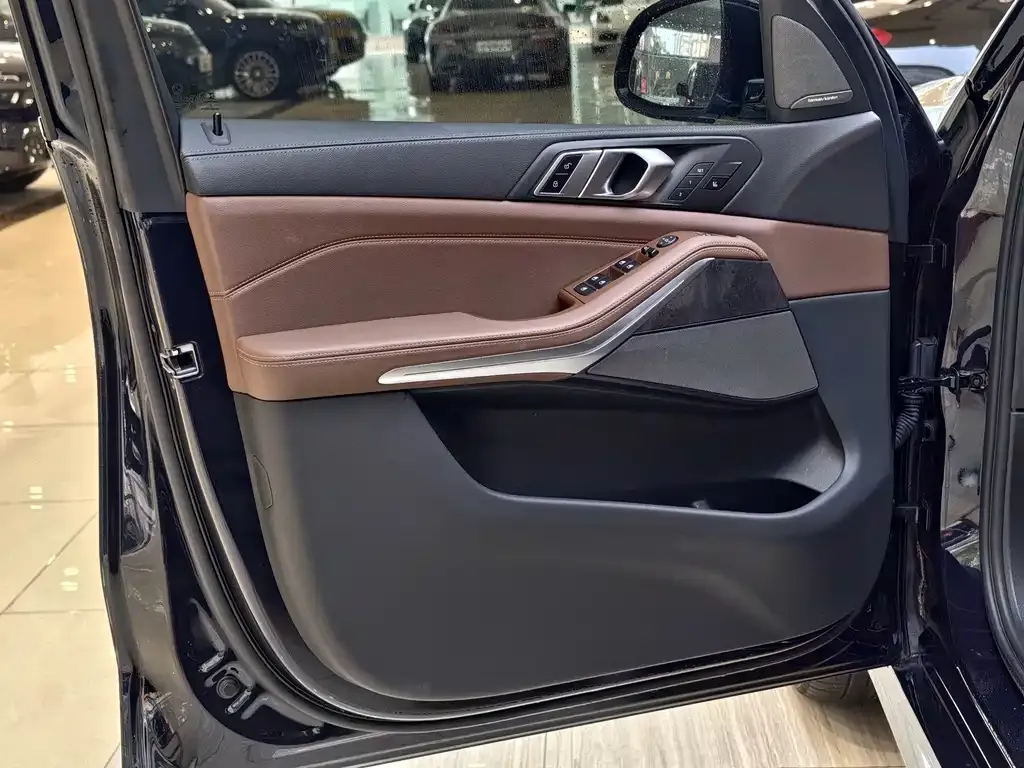BMW X5 (Import) 2021 из CN, фото 2