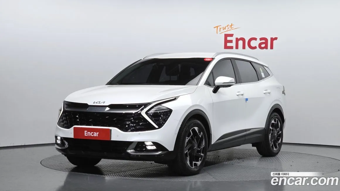 Kia Sportage — фото 1