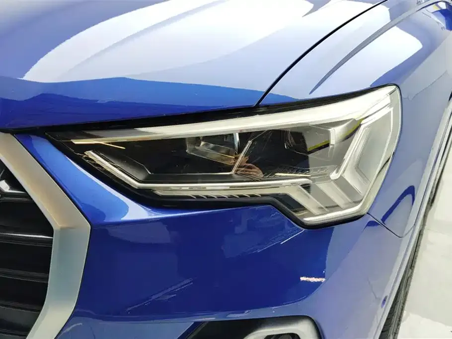 Audi Q3 2021 из CN, фото 7