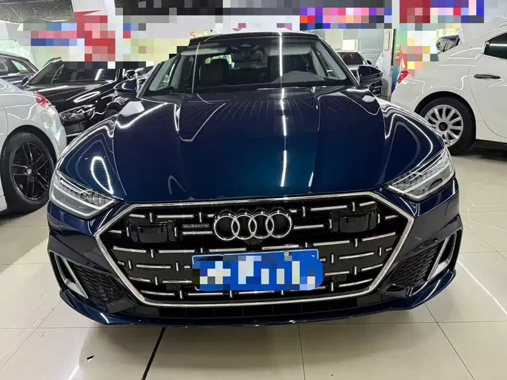 Audi A7L — фото 2