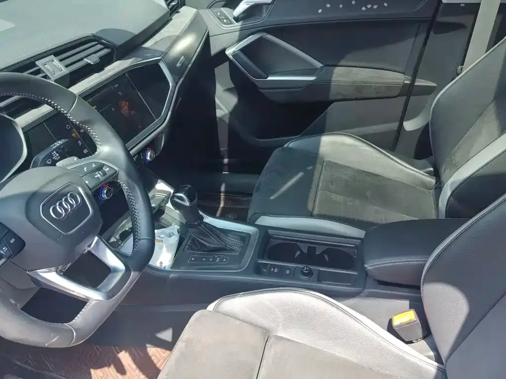 Audi Q3 2022 из CN, фото 8
