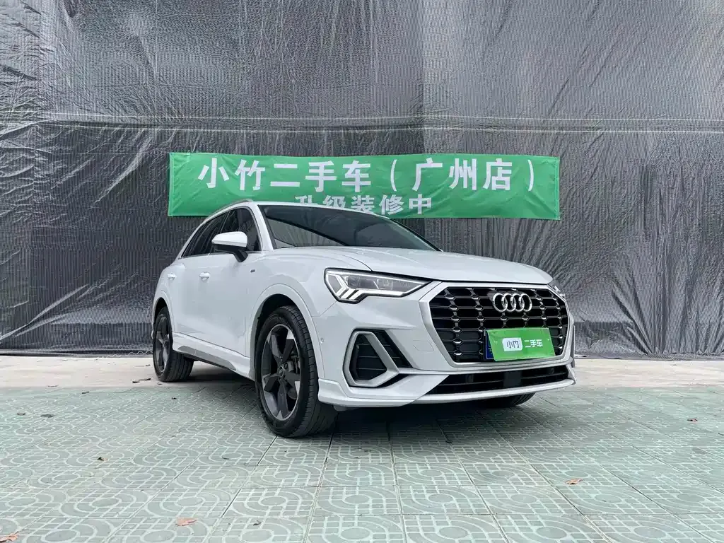 Audi Q3 — фото 9
