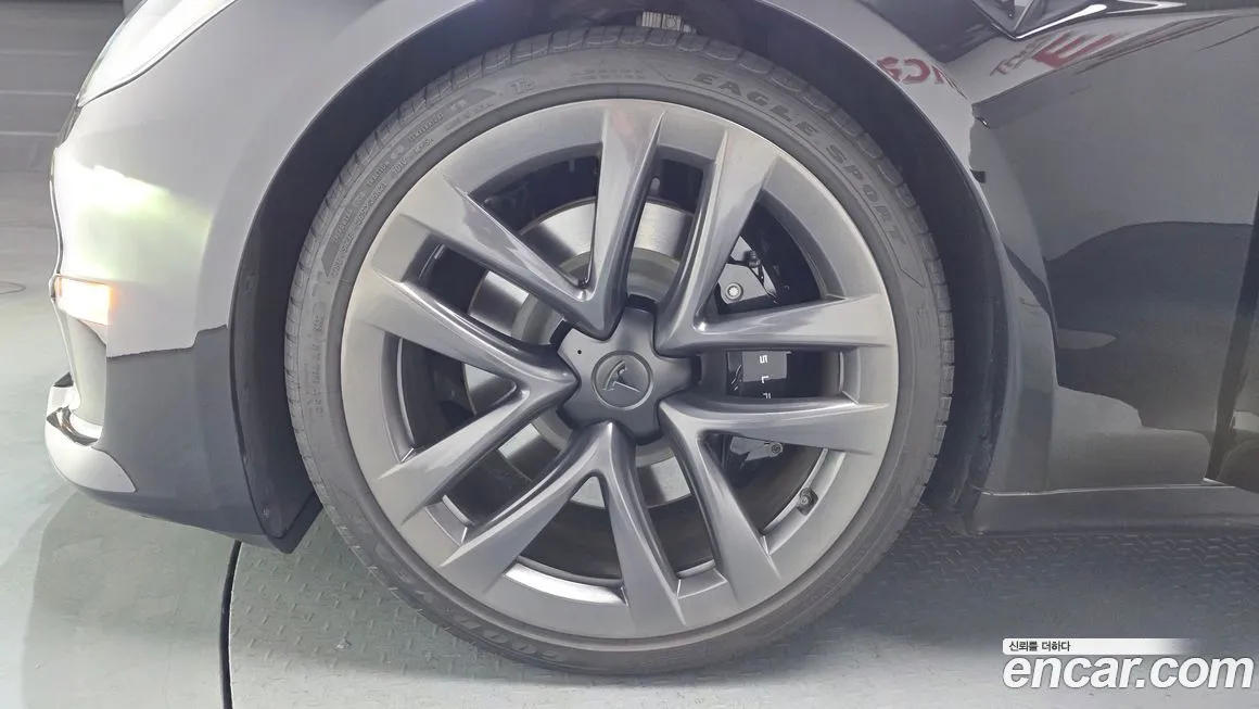Tesla Model S 2023 из KR, фото 8