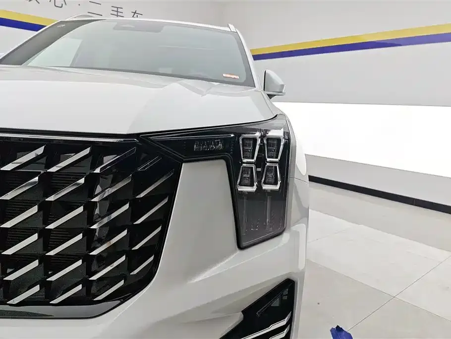 GAC Motor Trumpchi GS8 — фото 3