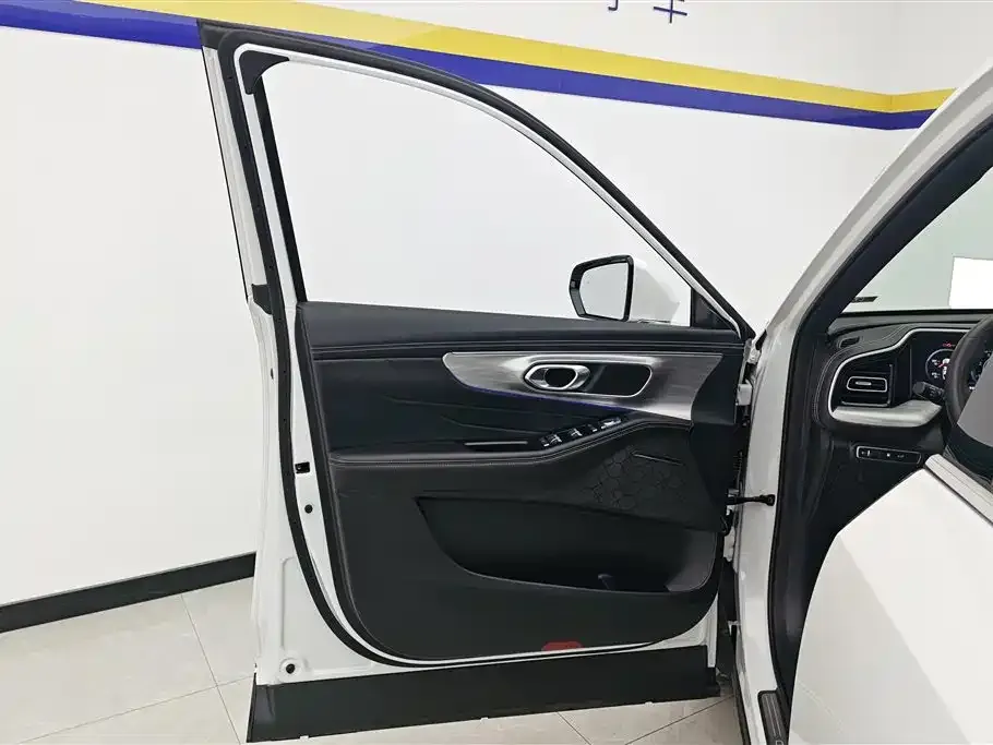 GAC Motor Trumpchi GS8 — фото 7