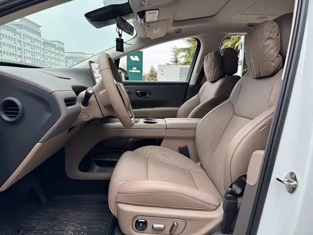 Li Auto i8 2026 из CN, фото 2