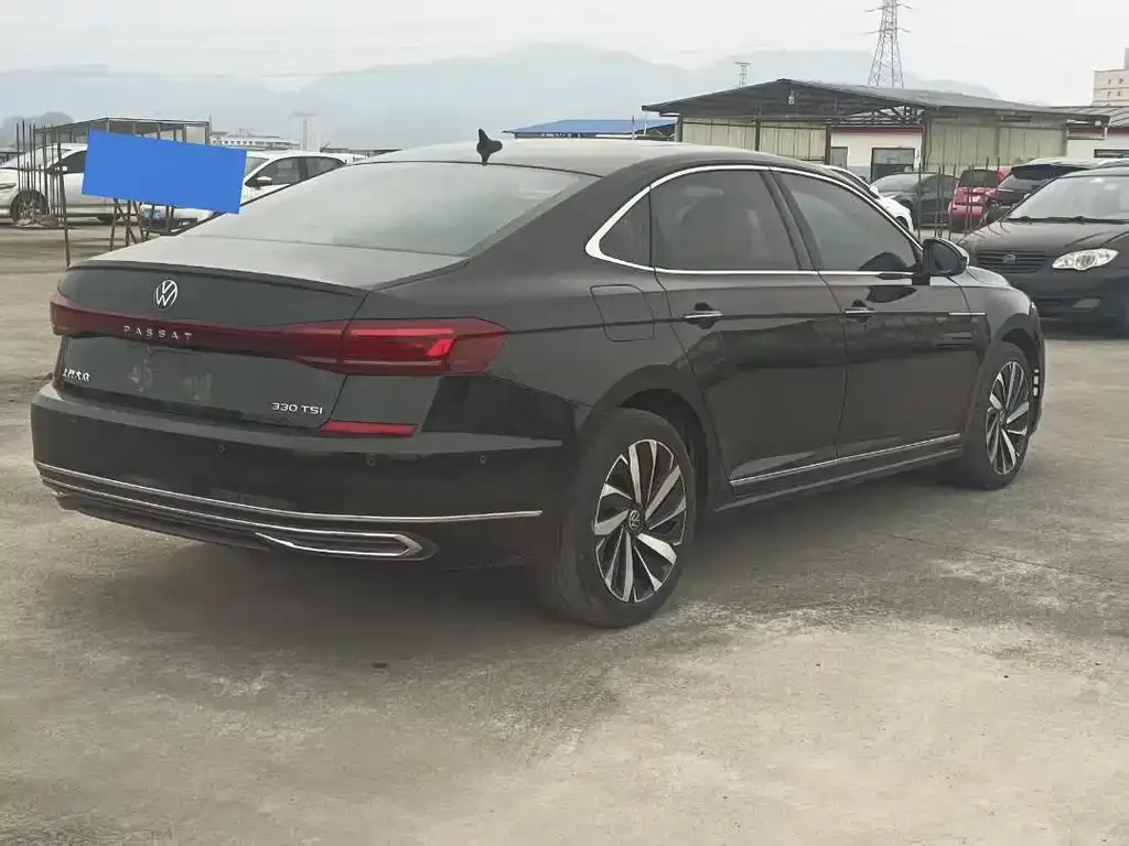Volkswagen Passat — фото 4