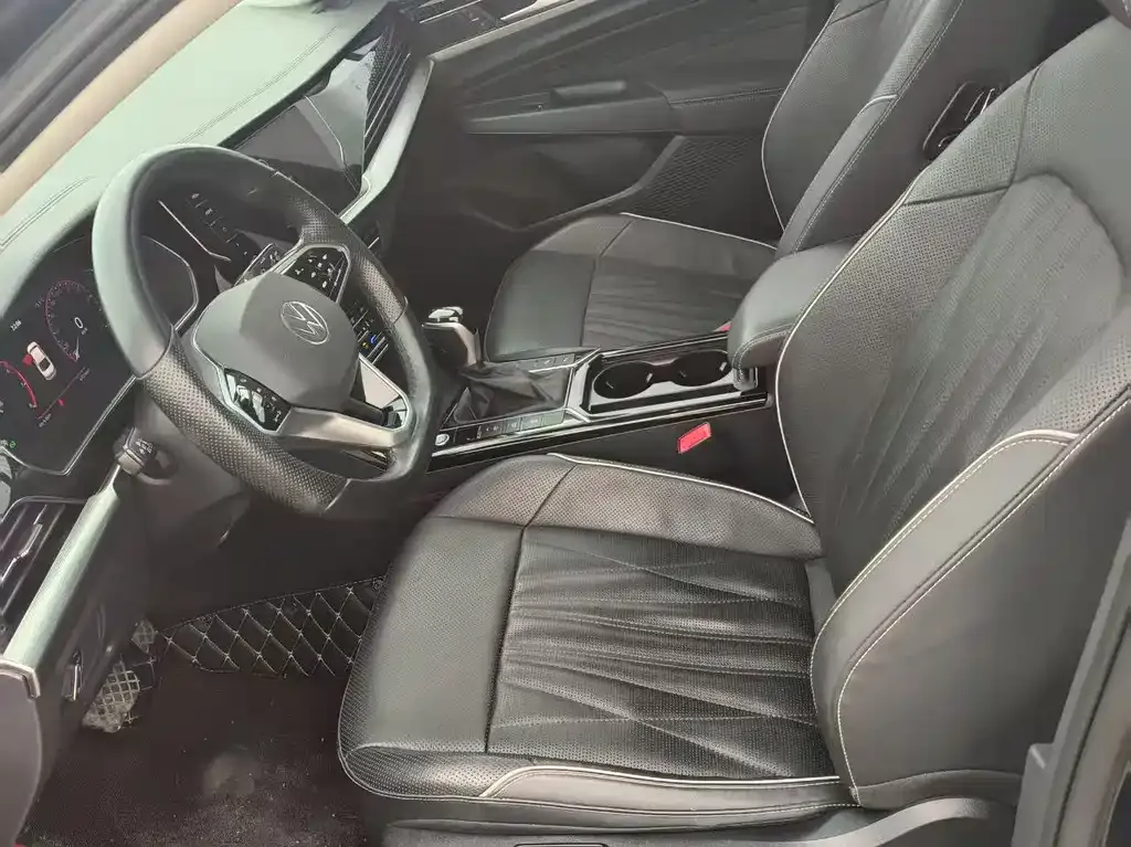 Volkswagen Passat — фото 5