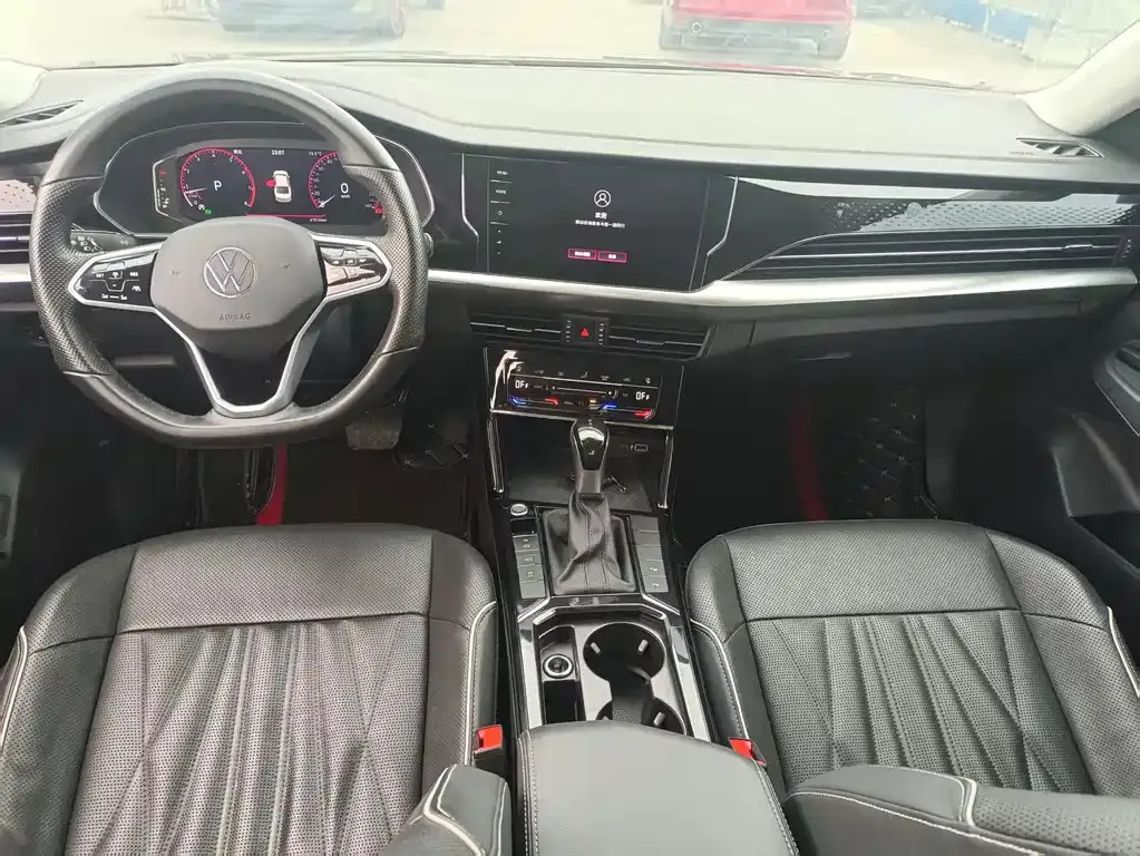 Volkswagen Passat — фото 8
