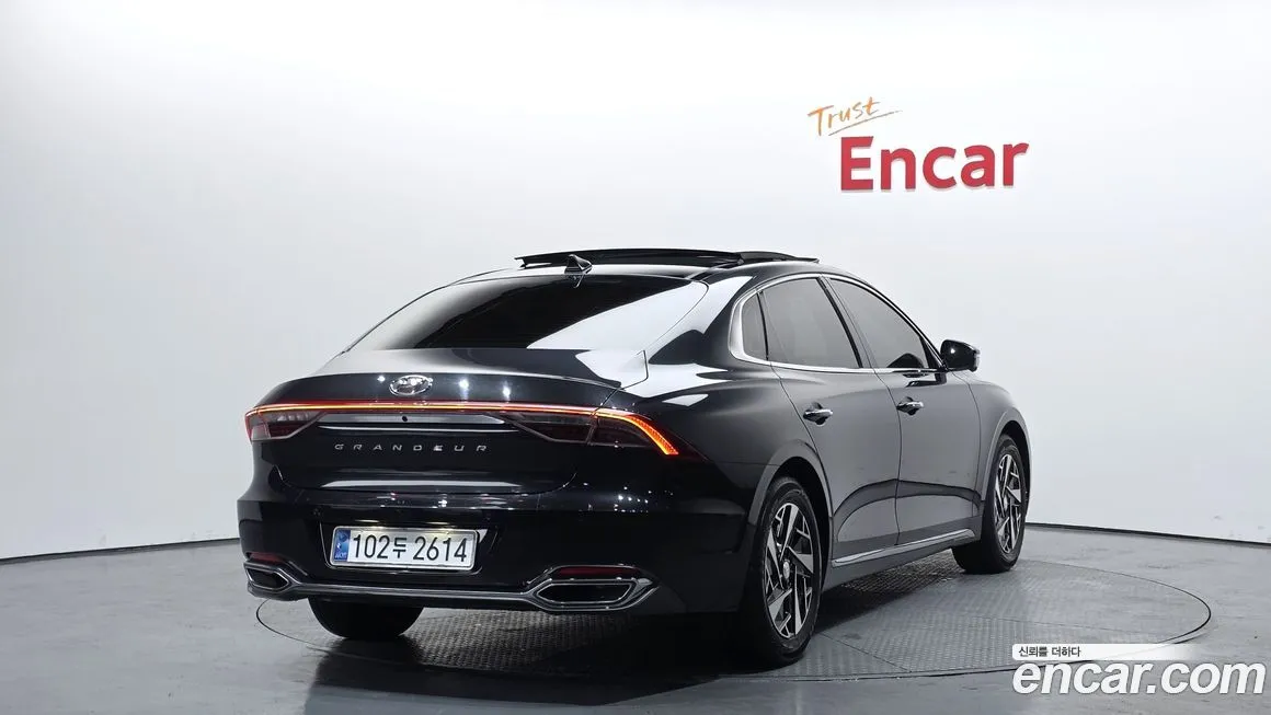 Hyundai Grandeur 2022 из KR, фото 4