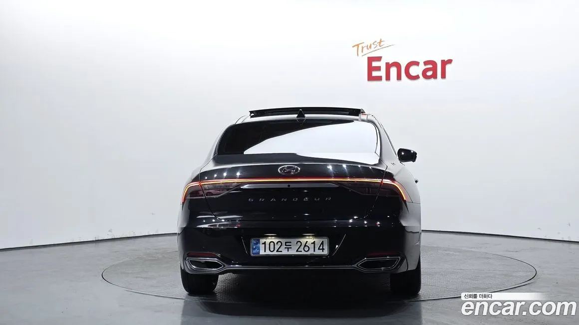 Hyundai Grandeur 2022 из KR, фото 2