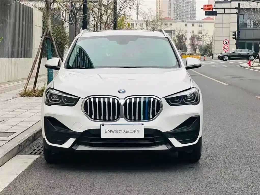 BMW X1 — фото 6